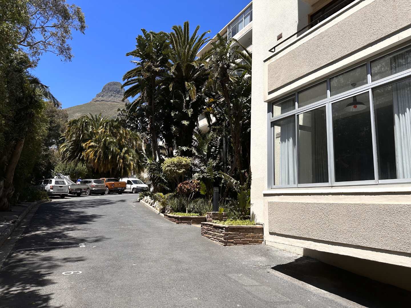 0 Bedroom Property for Sale in Sea Point Western Cape